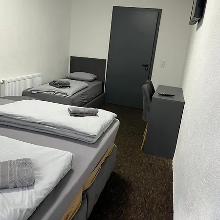 호스텔 Duisburger